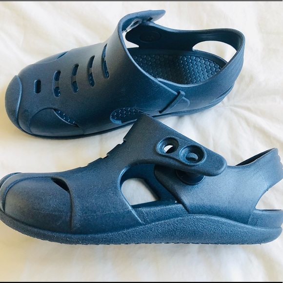 All condition shoe - Picture 11 of 12